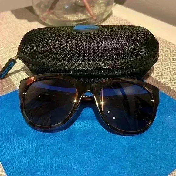 Costa Maya women’s sunglasses with case - Picture 1 of 7